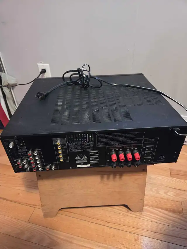 Stereo Receiver - Photo 3