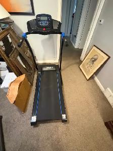 Free delivery used SereneLife Treadmill - Photo 4
