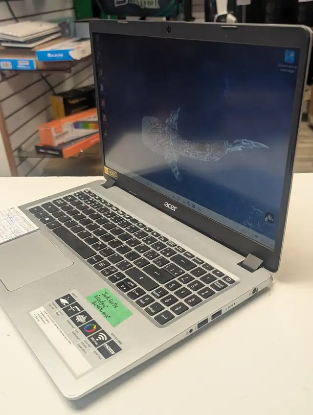 Acer Aspire 5 A515-52 i5-8265U 8Go DDR4 SSD 256Go M.2 15,6po - Photo 2