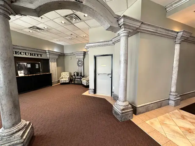 1-Bedroom Condo Unit - Victoria Park Place - Photo 10