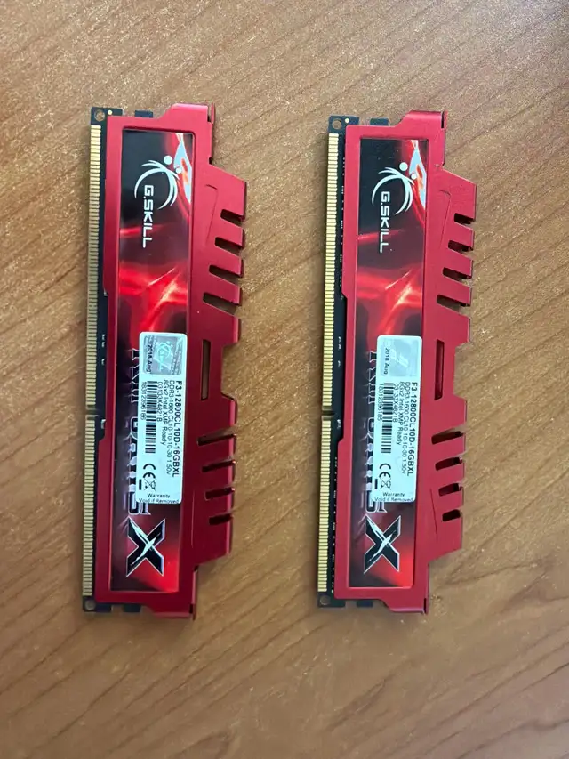 DDR3-1600 CL10-10-10-30