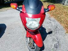 2001 HONDA CBR1100XX FI. RUNS LIKE A TOP.. $2,000.00 READ - Photo 2