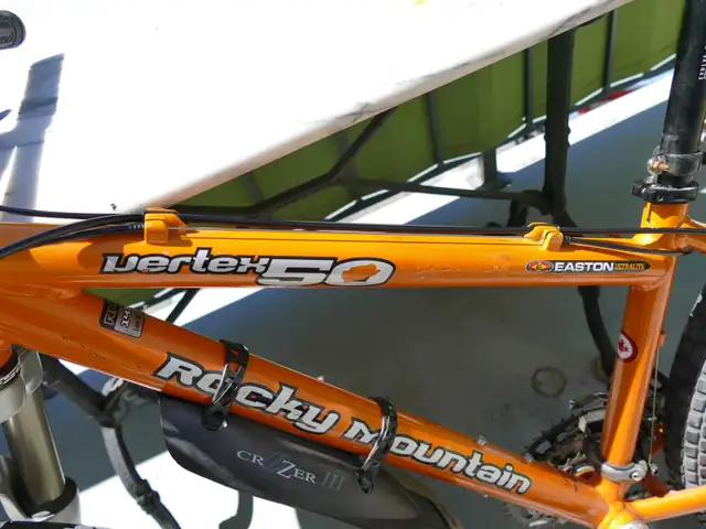 AUBAINE: MOUNTAIN BIKE ROCKY MOUNTAIN VERTEX 50 - Photo 2