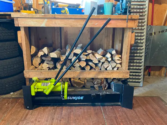 Log splitter