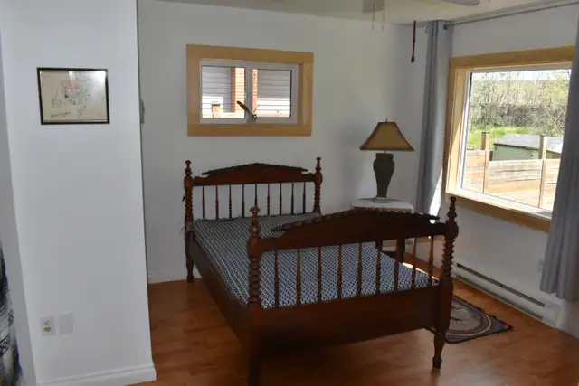 Perfect home for first time buyers or retieries. - Photo 3