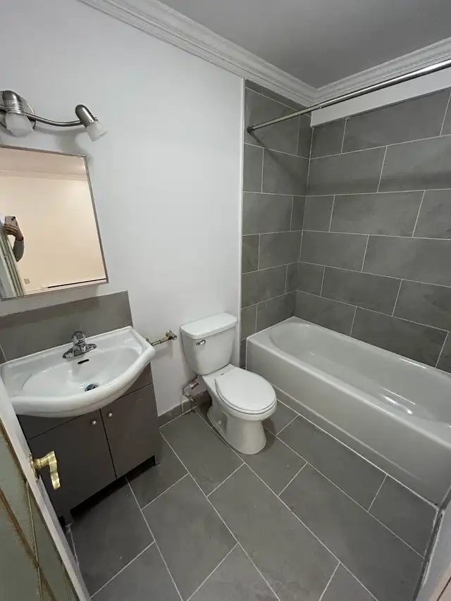 LACHINE – GRAND 3 1/2 À LOUER - Photo 8