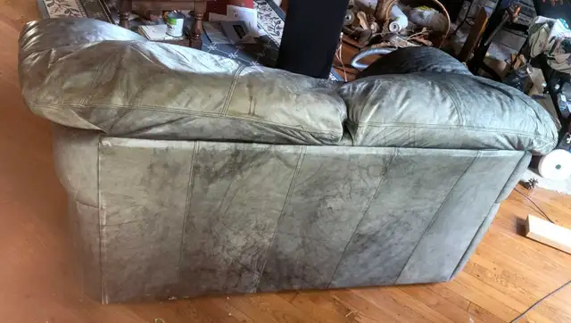 leather couch 3 seat  2 seat - Photo 2
