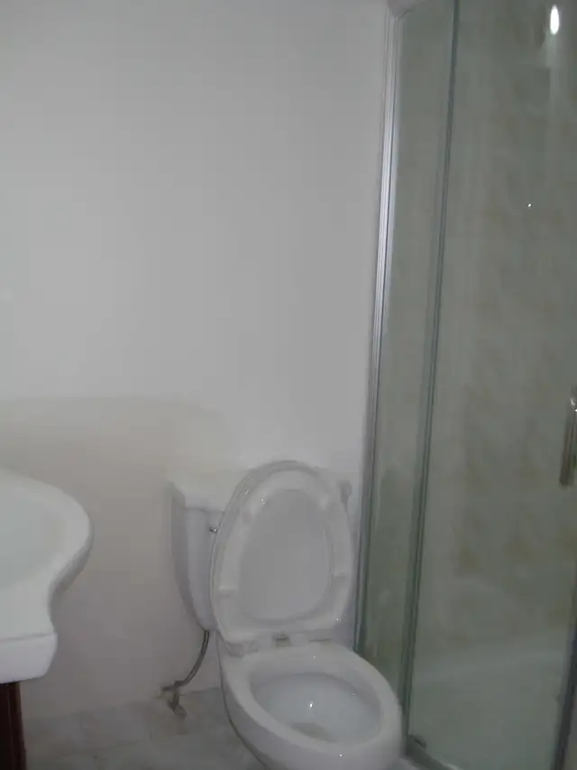 2 Spacious York Village Rooms for rent Available June 1 - Photo 7