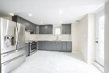 Spacious Rooms for Rent in Brampton | Near Walmart & Bus Stop | - Photo 3