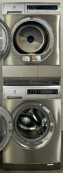Ventless Apartment Size SET "ELECTROLUX" H33/W24/D25 - Photo 2