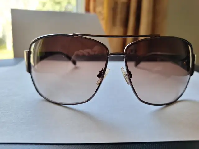 Women’s Brown Sunglasses - Photo 3