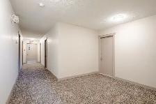 Studio JUILLET eau chaude &  stationnement  inclus - Photo 9
