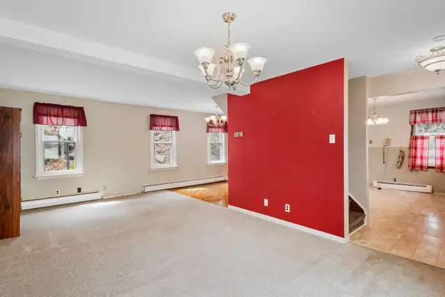 146 Lincoln Rd, 4-bedroom house (1bath 1kitchen)South, Near UNB - Photo 4