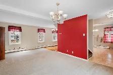 146 Lincoln Rd, 4-bedroom house (1bath 1kitchen)South, Near UNB - Photo 4