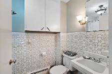 146 Lincoln Rd, 4-bedroom house (1bath 1kitchen)South, Near UNB - Photo 10