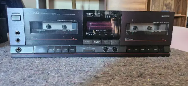 NIKKO STEREO DOUBLE CASSETTE DECK ND100W