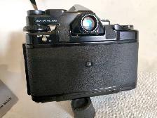 Pentax 67 camera - with 3 lens kit - Photo 4