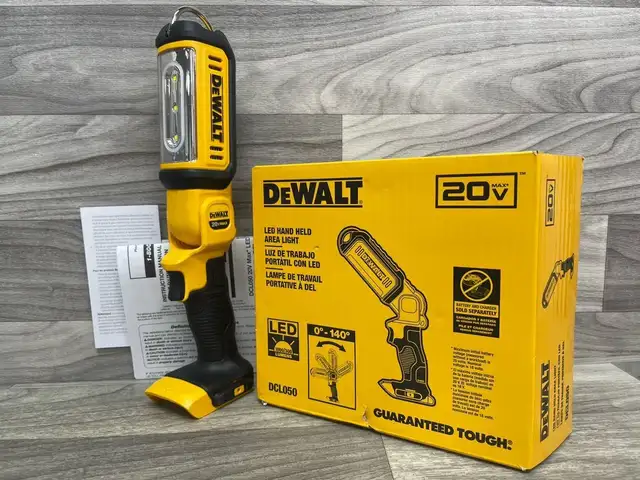 New Dewalt 20V Max LED Work Light