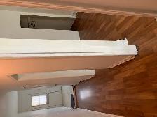(2.5 Apt $835/m, Metro Jolicoeur),  Basement Studio 755/m, Montr