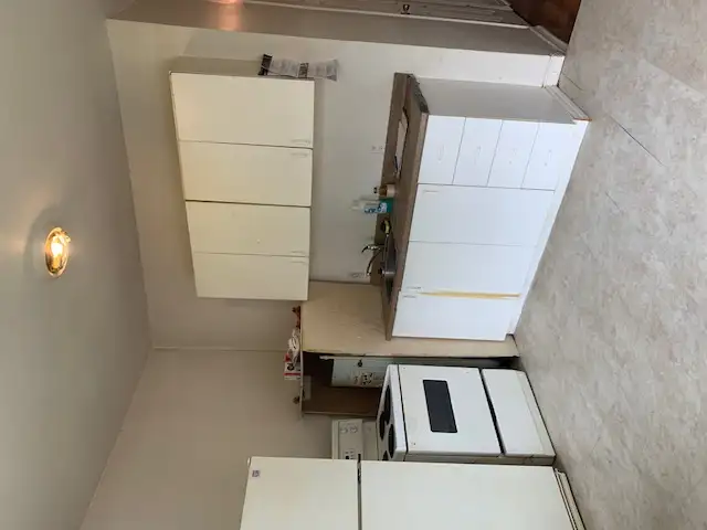 (2.5 Apt $835/m, Metro Jolicoeur),  Basement Studio 755/m, Montr - Photo 2