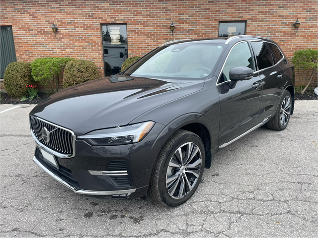 2022 Volvo XC60 B6