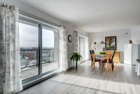 4 1/2 Charlesbourg – ascenseur- jardin sur le toit–juillet - Photo 12