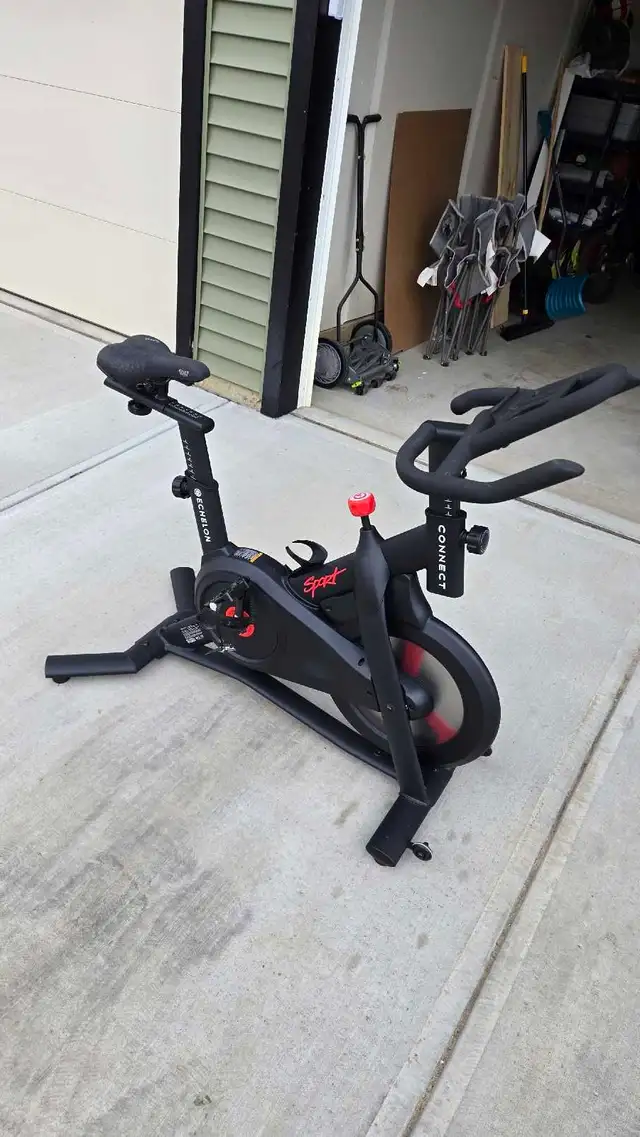 Echelon Sport Connect Exercise Bike