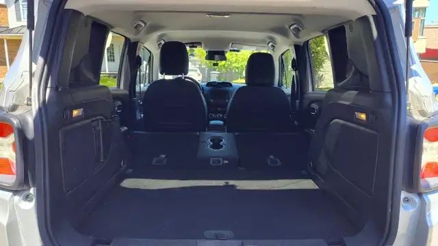 Jeep Renegade - Photo 2