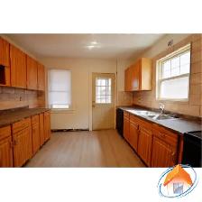 1 room left in coed house - Wyandotte - walk to university - Photo 3