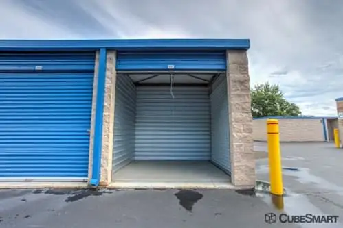 RENTAL UNITS MOVING SUPPLIES  - SENTINEL STORAGE 8112 ROPER ROAD