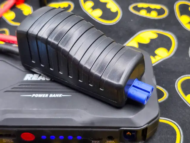 REACTOR 12V Multi-Functional Jump Starter  Read Description - Photo 7