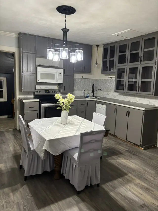 Furnished long or short term 3 bedroom house, Kincardine - Photo 7