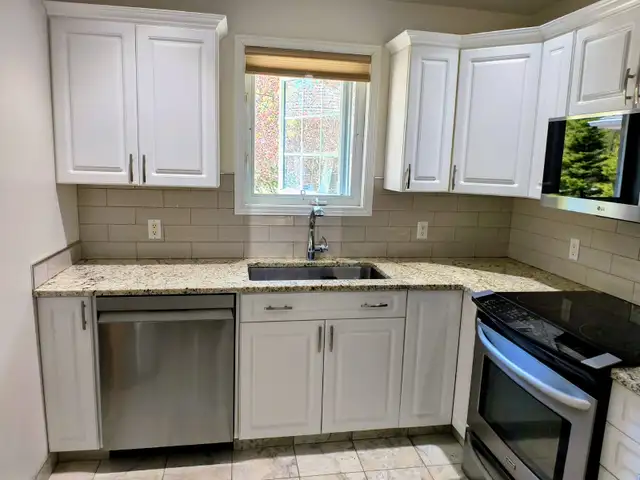 HOUSE FOR SALE - Photo 6