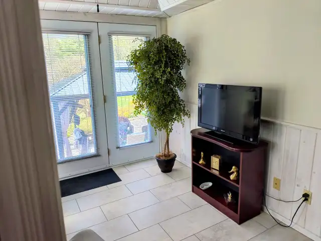 HOUSE FOR SALE - Photo 8