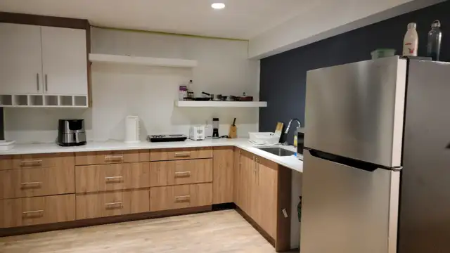 Furnished room.for rent Walden SE Calgary - Photo 3