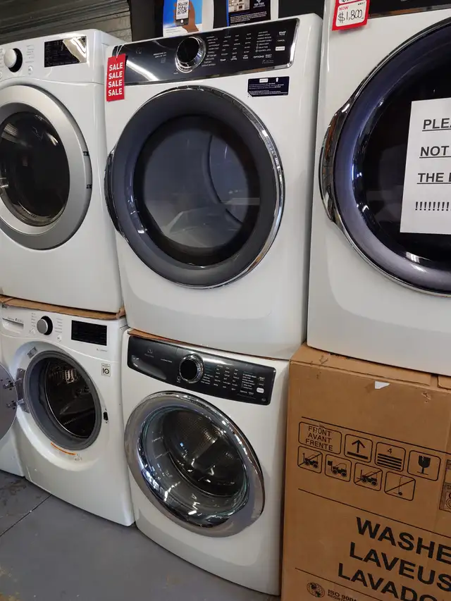 Electrolux '27' White Front Load Washer / Dryer Set on Sale‼️ - Photo 3