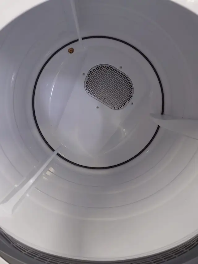 Electrolux '27' White Front Load Washer / Dryer Set on Sale‼️ - Photo 6