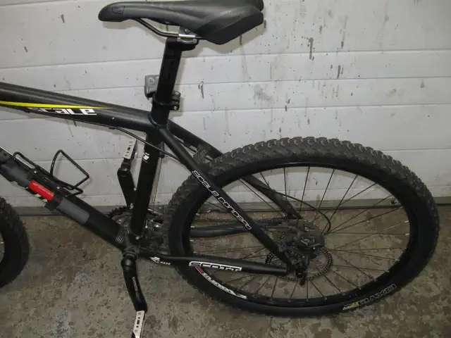 Scott Scale 50 Mountain Bike - $400 - Photo 3