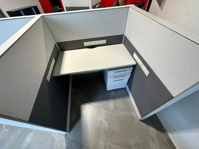 DECOMMISSION SERVICES FROM UFFICIO FURNITURE