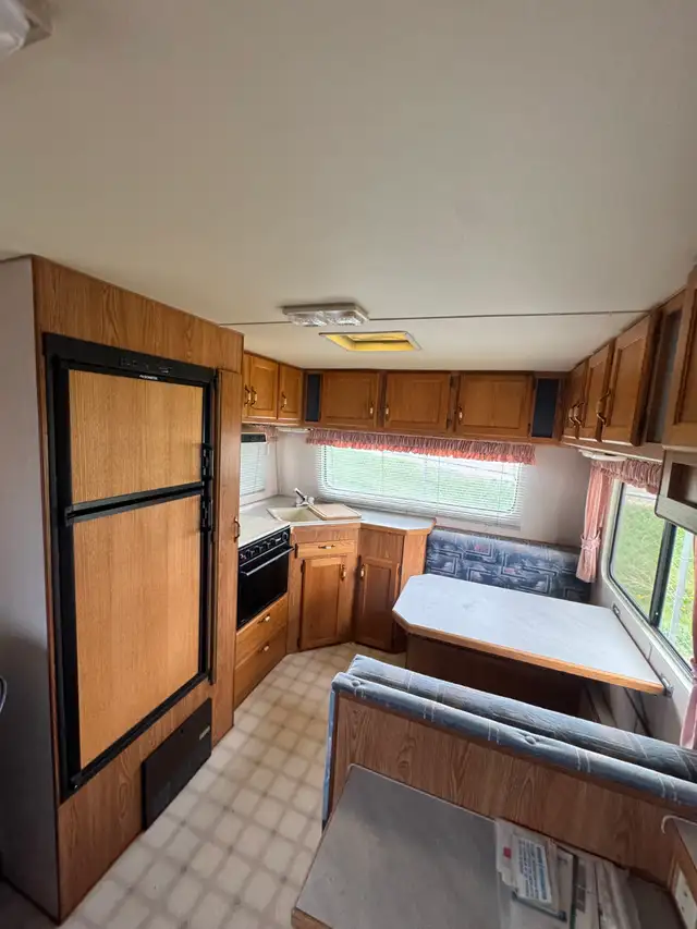 1991 Big Foot 5th Wheel Trailer BFW 26RK - Photo 3