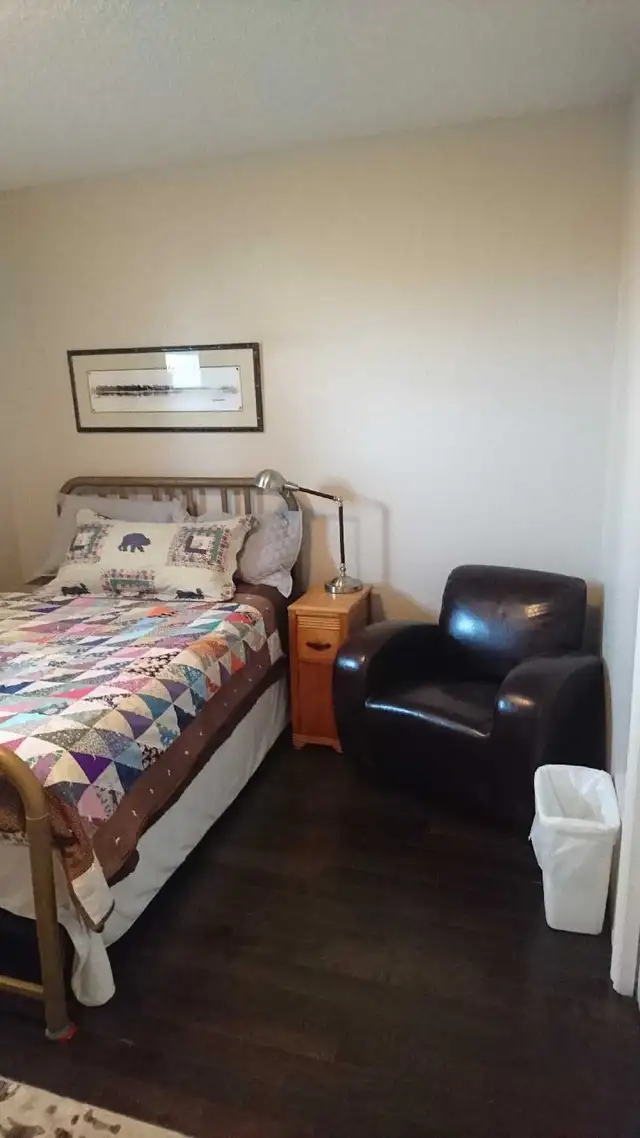 AWESOME room on acreage between beaumont and Looma - Photo 3