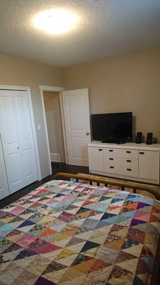 AWESOME room on acreage between beaumont and Looma - Photo 4