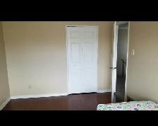 Room for rent Girl's - Photo 2