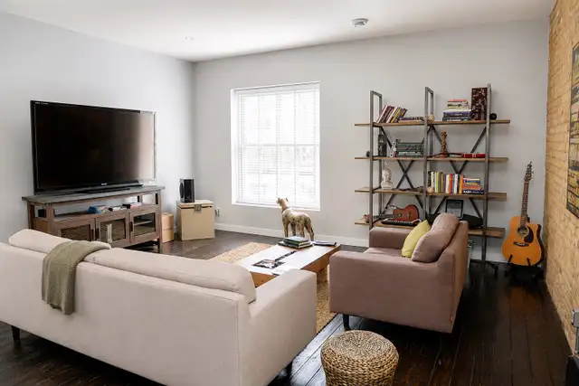 ULTRA MODERN INDUSTRIAL LOFT IN CENTRAL LONDON – EXPOSED BRICK! - Photo 5