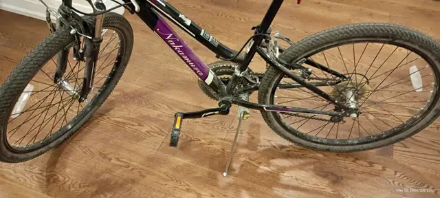 Mountain Bicycle - Photo 4