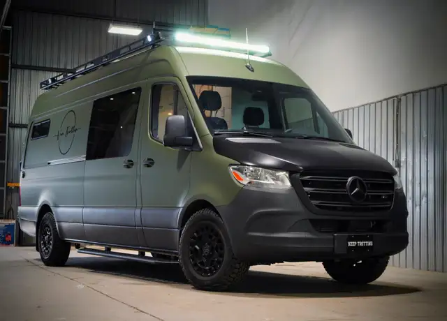 OPPORTUNITÉ D’EMPLOI – TECHNICIEN VR – AMÉNAGEMENT DE VANS - Photo 4