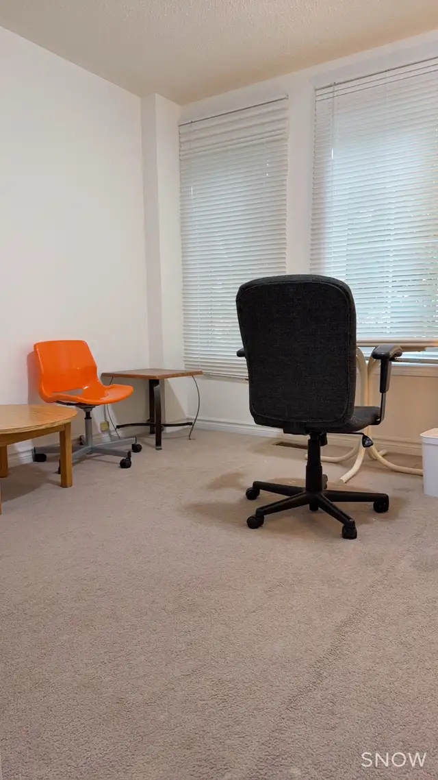 Room for Rent - female - Photo 3