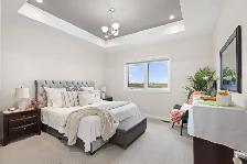 3bdrm Bungalow on beautiful pie-shaped Lot overlooking the lake - Photo 6