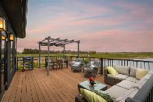3bdrm Bungalow on beautiful pie-shaped Lot overlooking the lake - Photo 8