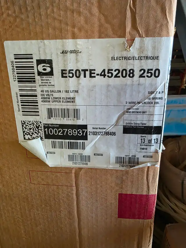 BRAND NEW HOT WATER TANK